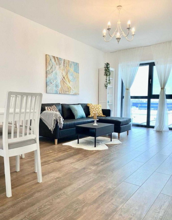 Apartament de 3 camere de inchiriat complex Parcului 20 bd. Expozitiei