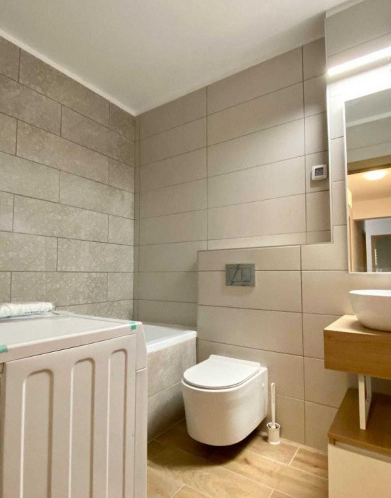 Apartament de 3 camere de inchiriat complex Parcului 20 bd. Expozitiei