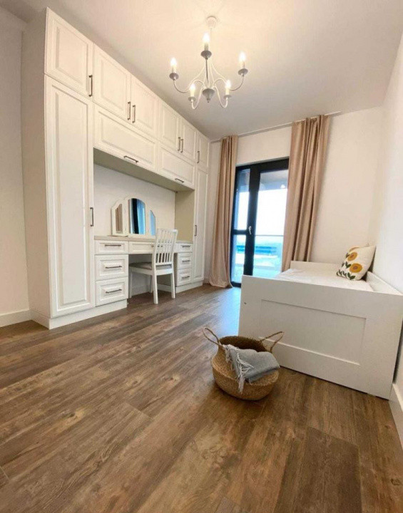 Apartament de 3 camere de inchiriat complex Parcului 20 bd. Expozitiei