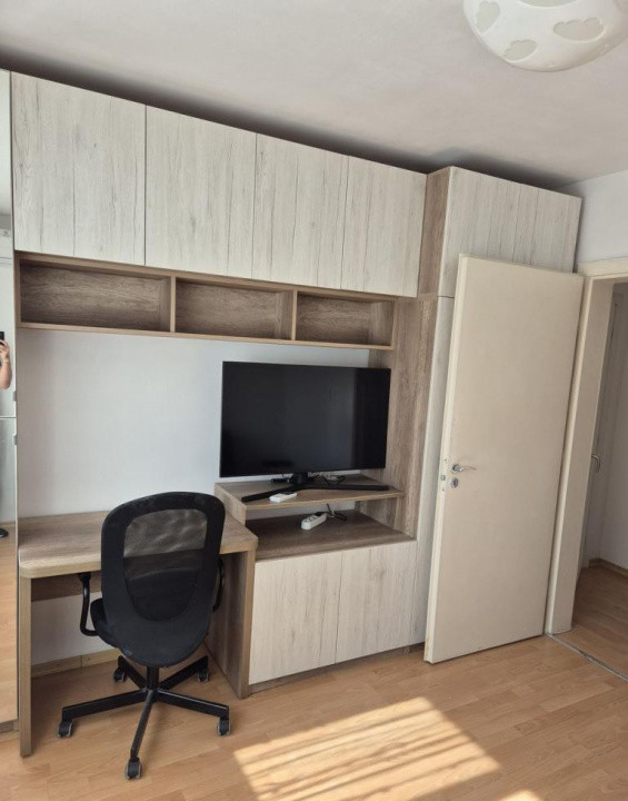Apartament 2 camere de inchiriat bd. Mihalache - Turda cu parcare