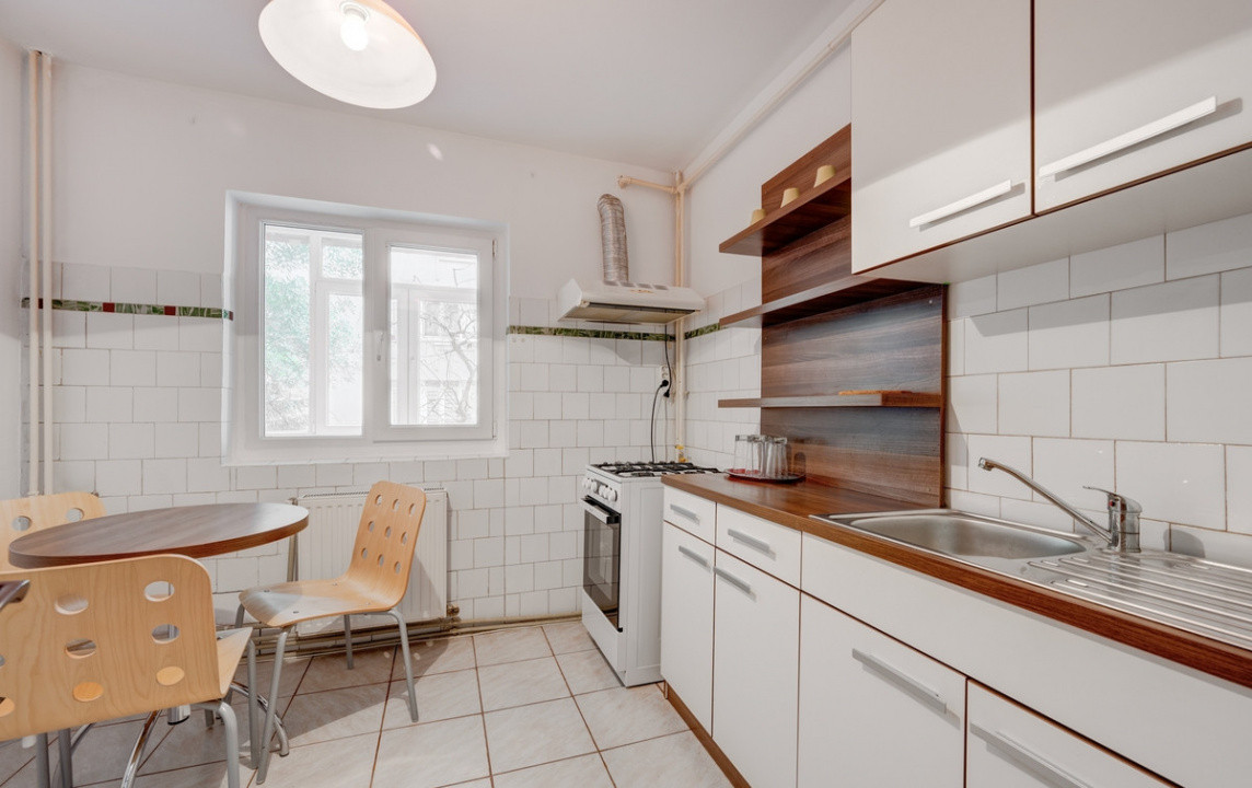 Apartament 2 camere de inchiriat Aviatiei, Metrou Aurel Vlaicu, cu centrala