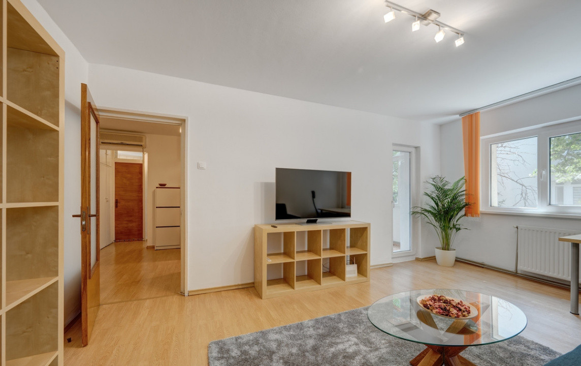 Apartament 2 camere de inchiriat Aviatiei, Metrou Aurel Vlaicu, cu centrala