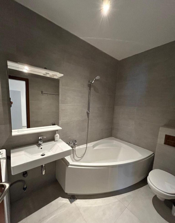 Apartament 2 camere, Aviatiei, parcare subterana si lift, bloc nou