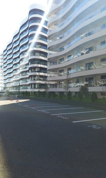 Apartament 2 camere Mamaia Nord - Casa del Mar cu parcare prima chirie totul nou