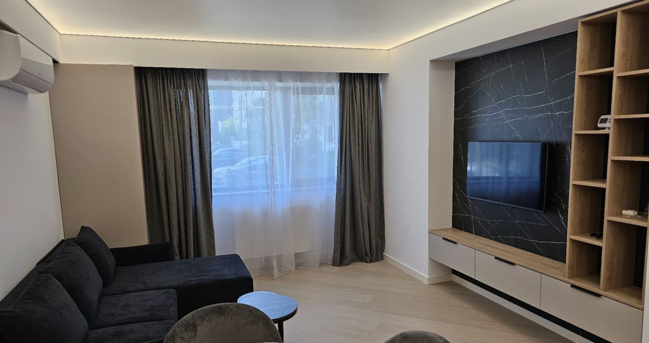 Apartament 2 camere de inchiriat Cortina North - Pipera cu parcare