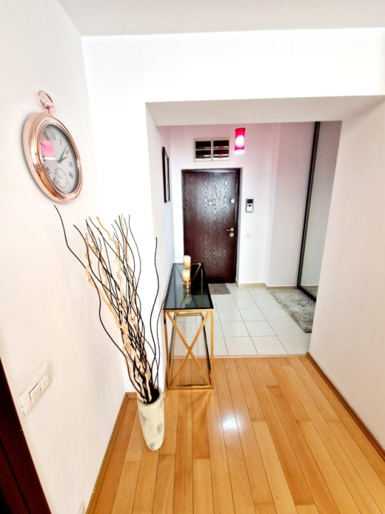 Apartament 2 camere de vanzare North Area Lake View - Aviatiei cu parcare + boxa