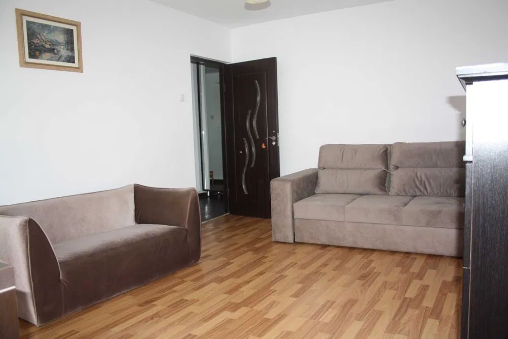 Apartament 2 camere de inchiriat Aviatiei, mobila Mobexpert