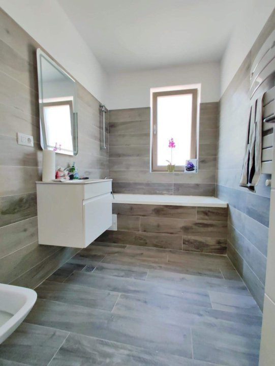 Apartament 2 camere bld. Unirii, bloc nou, centrala proprie, mobilat lux