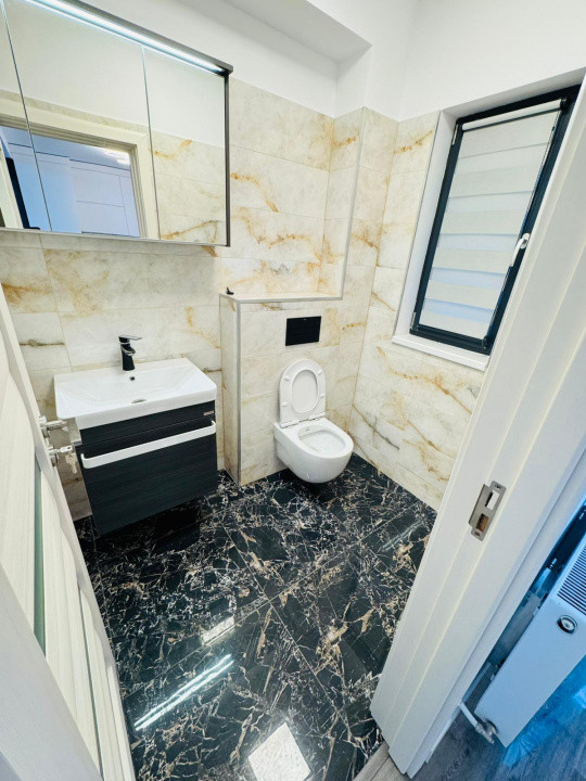 Vila duplex de inchiriat, Otopeni, central, prima chirie, totul nou