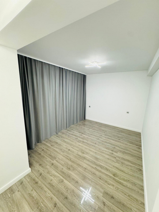 Vila duplex de inchiriat, Otopeni, central, prima chirie, totul nou