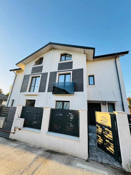 Vila duplex de inchiriat, Otopeni, central, prima chirie, totul nou