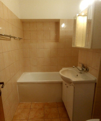 Apartament 3 camere mobilat modern Pta 1 Mai Mihalache-Kiseleff-Banu Manta