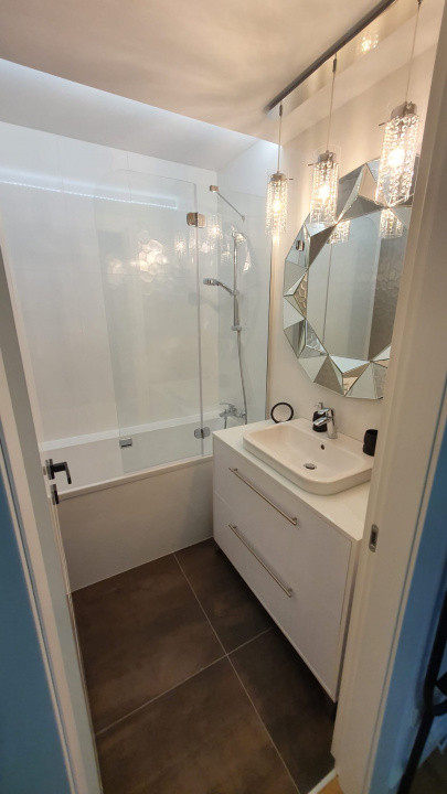 Apartament 2 camere de inchiriat Titulescu - pasaj Basarab bloc nou