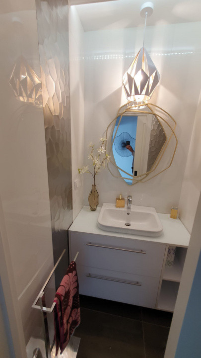 Apartament 2 camere de inchiriat Titulescu - pasaj Basarab bloc nou