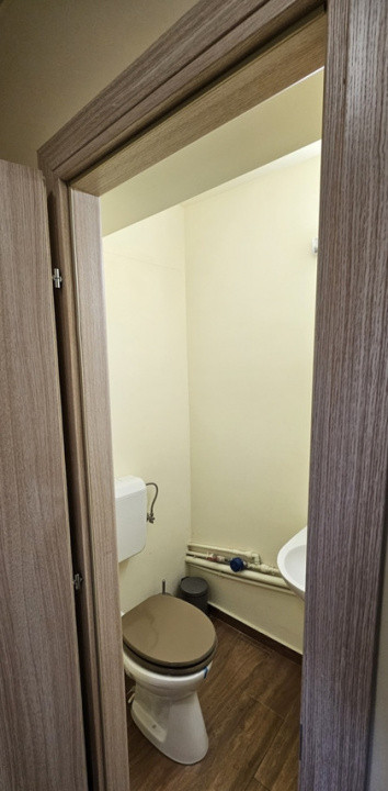 Apartament 3 camere de inchiriat Aviatiei cu centrala si parcare