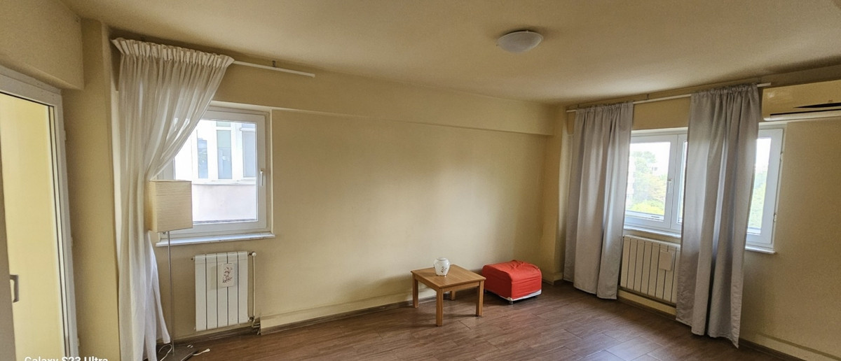 Apartament 3 camere de inchiriat Aviatiei cu centrala si parcare
