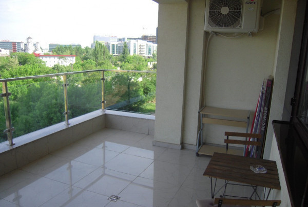 Apartament de inchiriat 2 camere Aviatiei, Metropolitan Residence, 75 mp