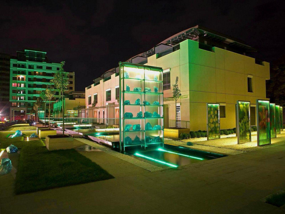 Apartament 2 camere de inchiriat Emerald Residence cu parcare si boxa