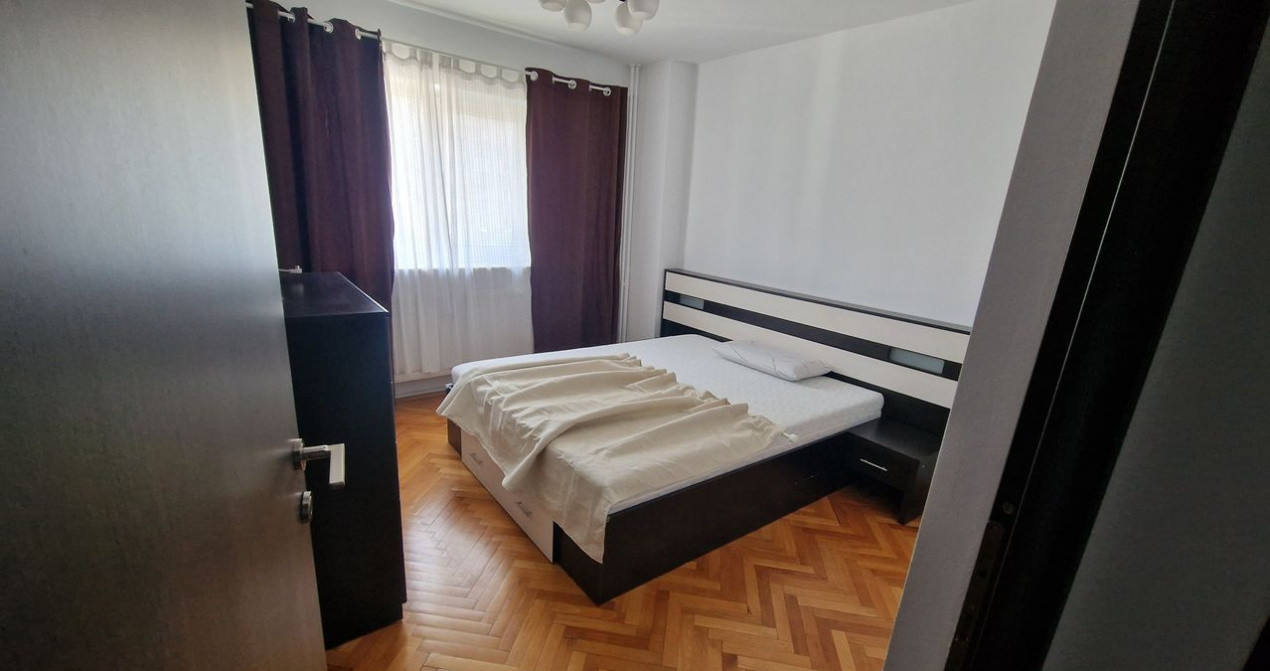 Apartament 3 camere de inchiriat, 13 Septembrie, cu loc parcare