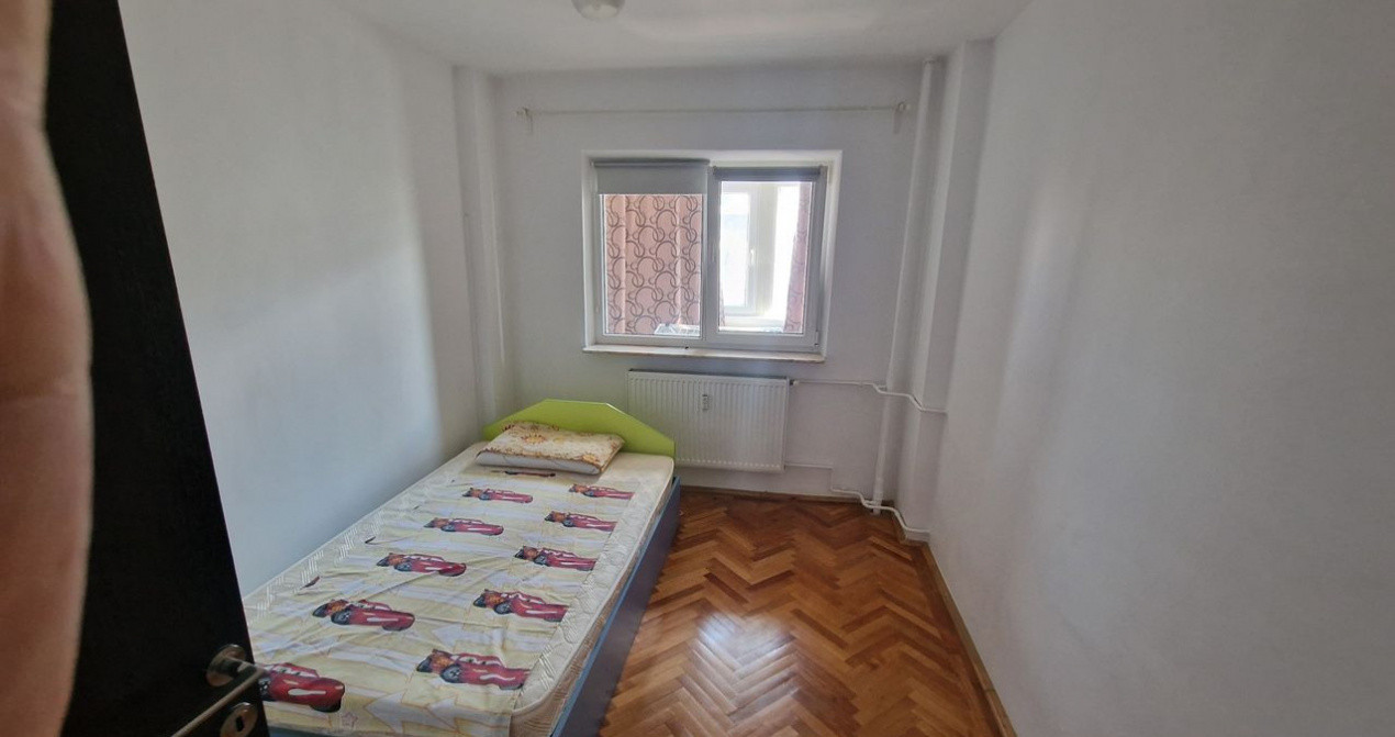 Apartament 3 camere de inchiriat, 13 Septembrie, cu loc parcare