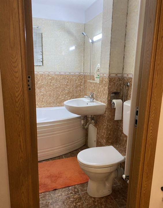 Apartament 4 camere de inchiriat Aviatiei cu centrala