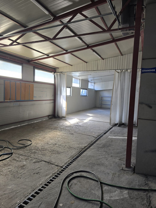 Spatiu birouri etaj 1 + hala industriala de inchiriat sos. Chitilei