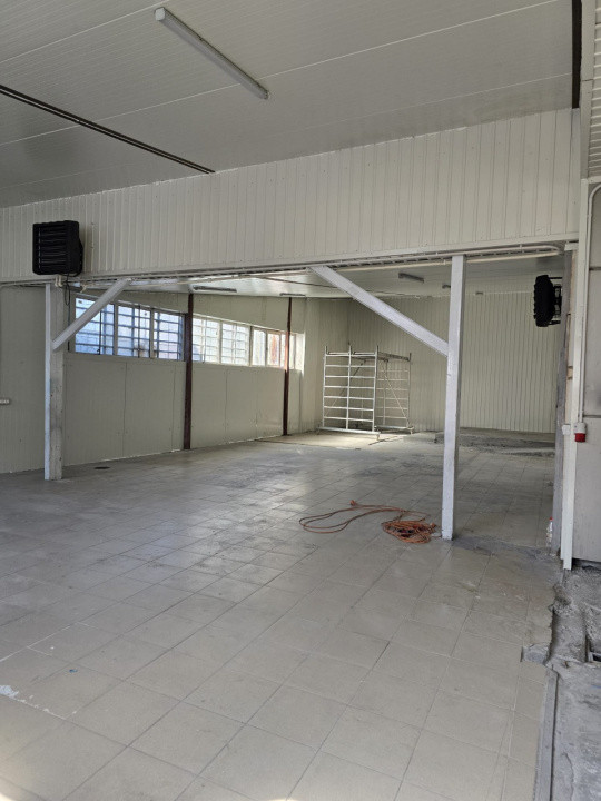 Spatiu birouri etaj 1 + hala industriala de inchiriat sos. Chitilei