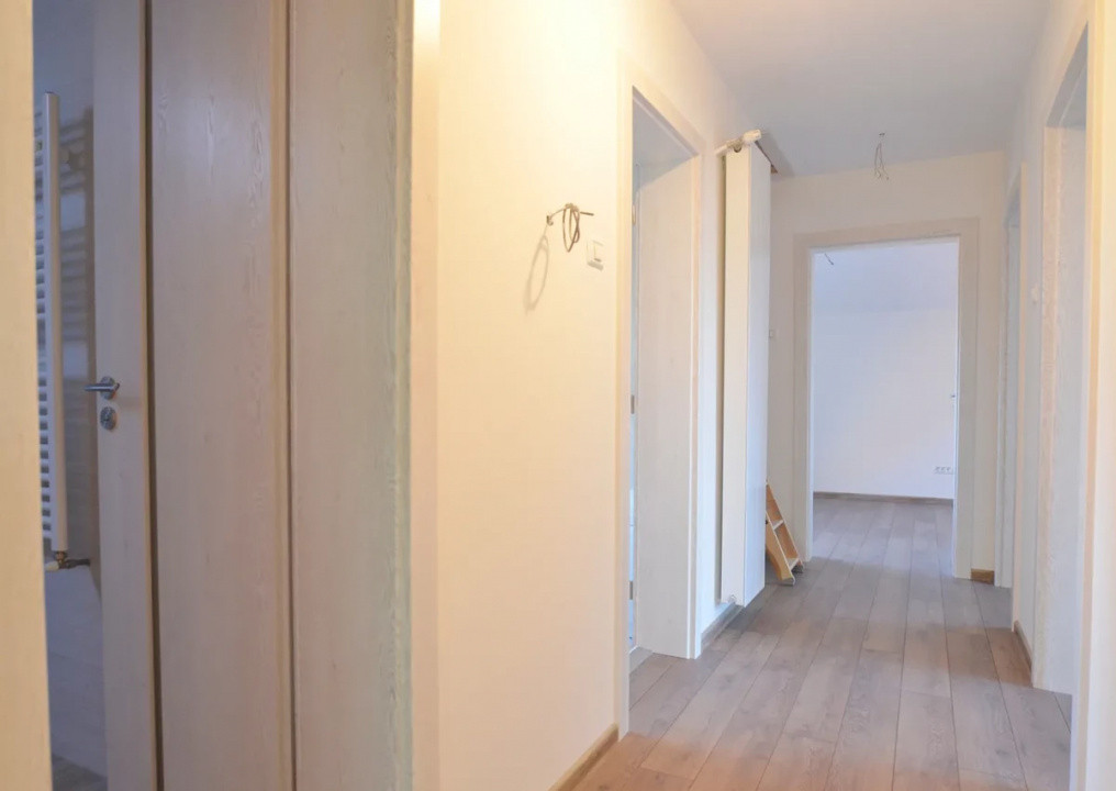 Casa de inchiriat in Complexul Henri Coanda, str. Mircea Veroiu