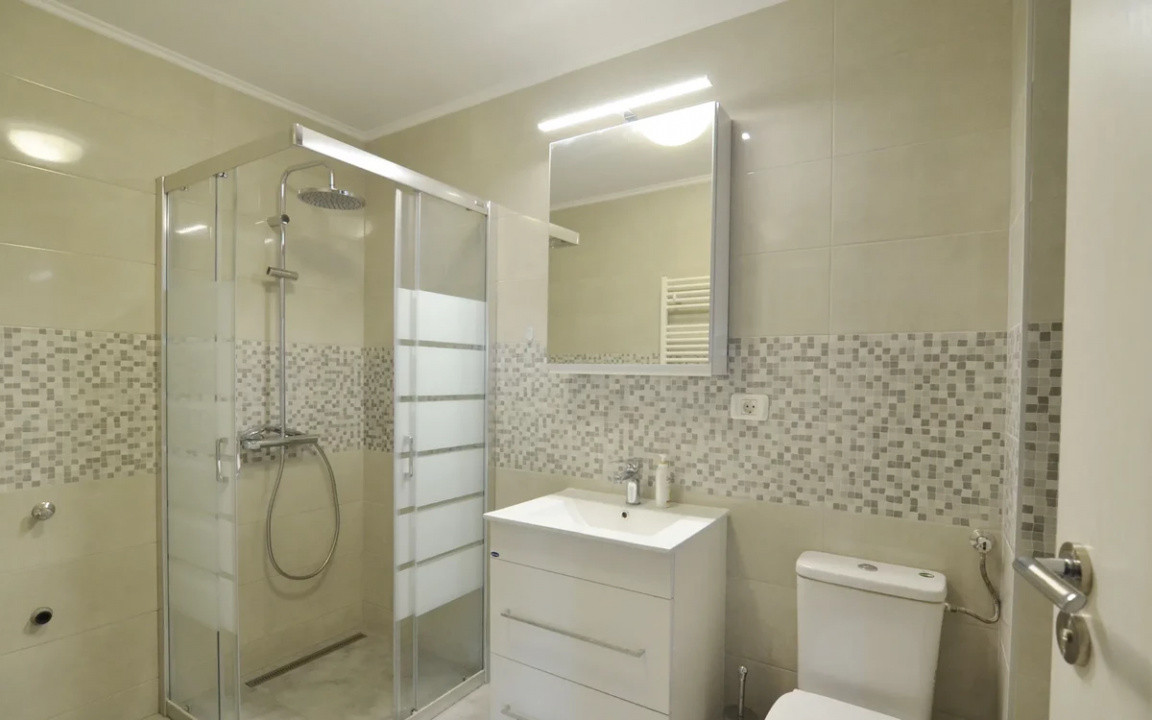 Casa de inchiriat in Complexul Henri Coanda, str. Mircea Veroiu