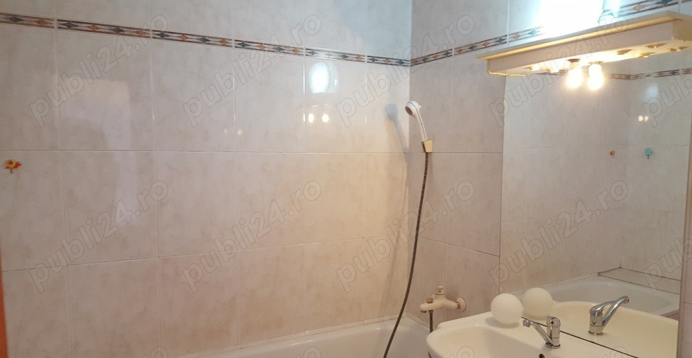 Apartament 3 camere de inchiriat Obor