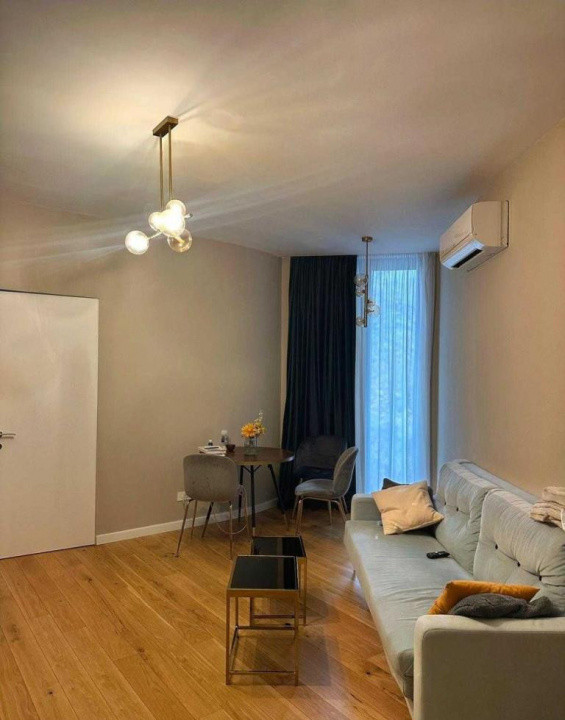 Apartament 2 camere de inchiriat Piata Victoriei, bloc nou