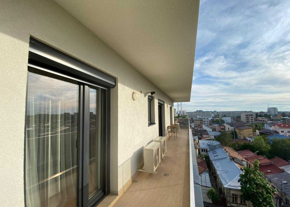 Apartament 3 camere cu centrala, parcare,  zona Banu Manta, Victoriei