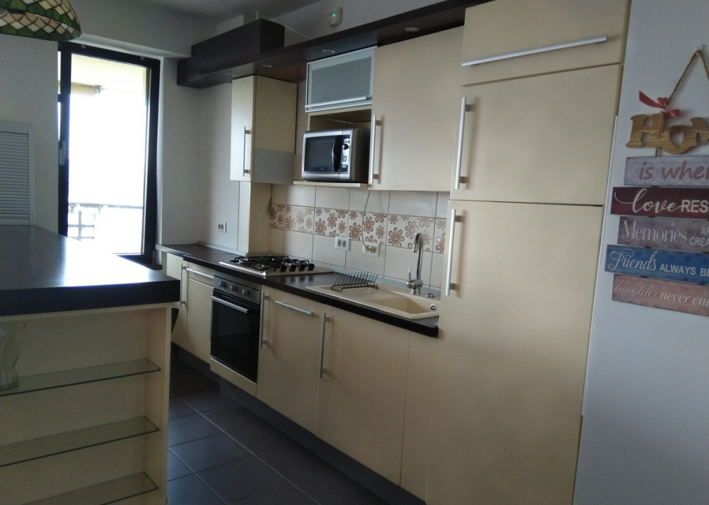 Apartament 2 camere Central Park, Stefan cel Mare, parcare, bloc nou 