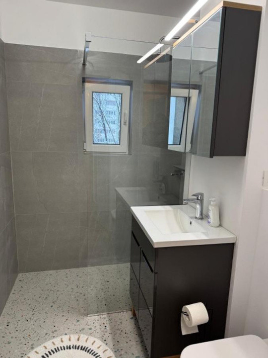 Apartament 3 camere modern | metrou Basarab | Titulescu | prima chirie