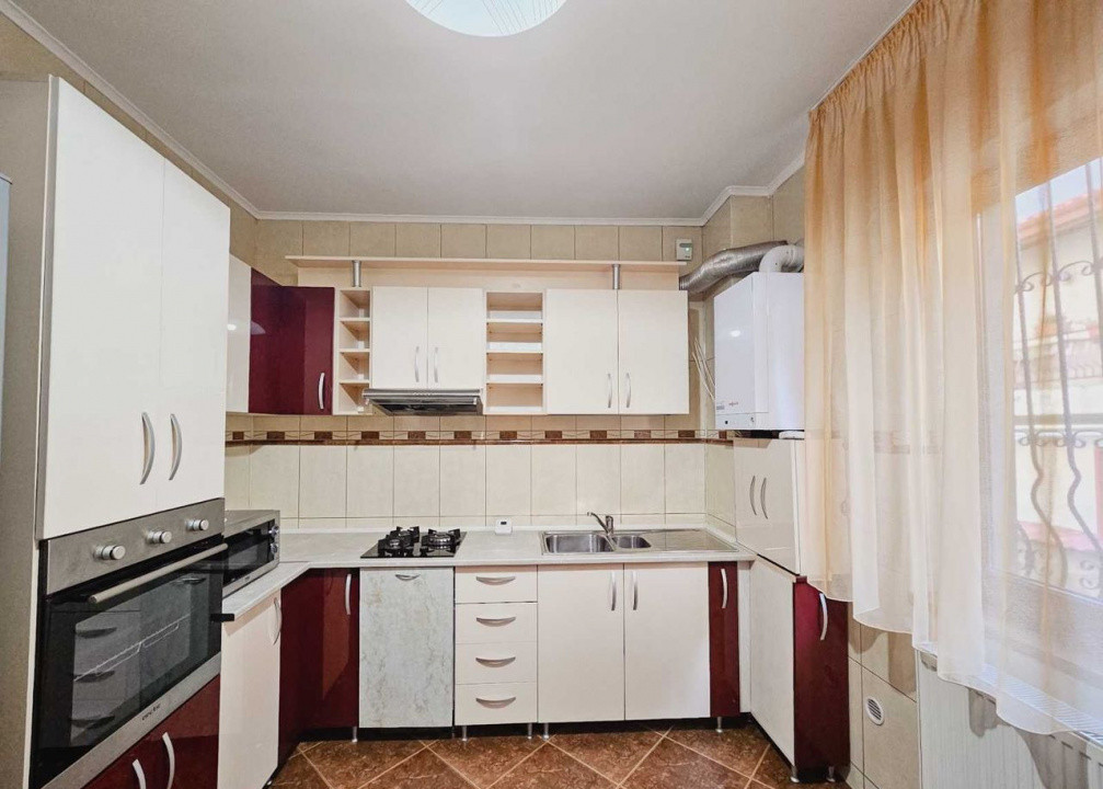 Apartament 3 camere de inchiriat Calea Grivitei bloc nou cu centrala