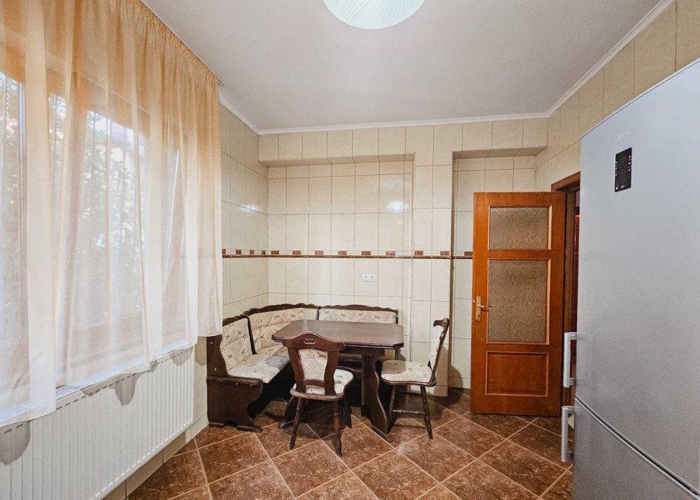 Apartament 3 camere de inchiriat Calea Grivitei bloc nou cu centrala