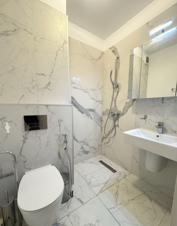 Apartament 3 camere de inchiriat Aviatiei Apartments cu parcare