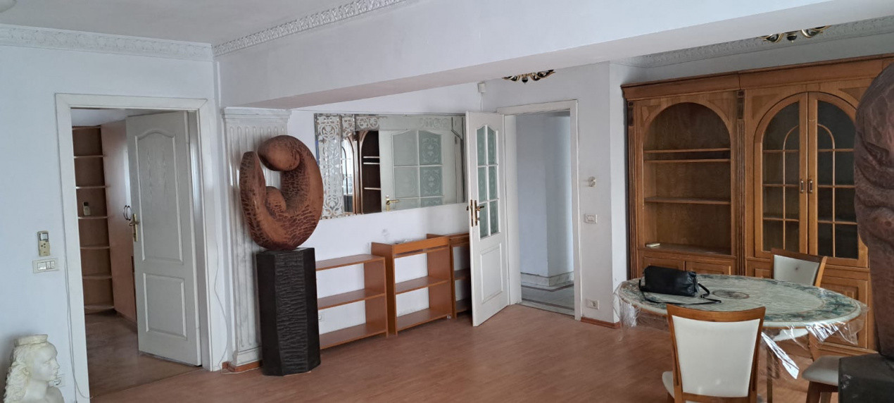 Apartament 3 camere transformat din 4 Decebal | 100 mp |