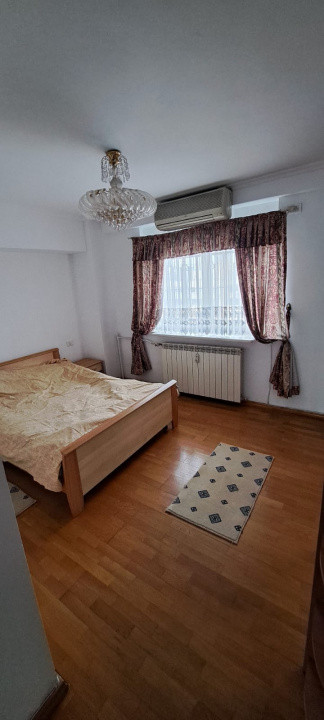 Apartament 3 camere transformat din 4 Decebal | 100 mp |