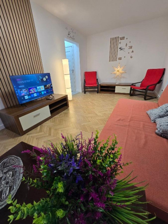 Apartament 2 camere Stefan cel Mare | renovat | prima chirie |