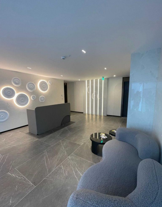 Studio dublu de inchiriat | One Lake Club | prima chirie | totul nou |