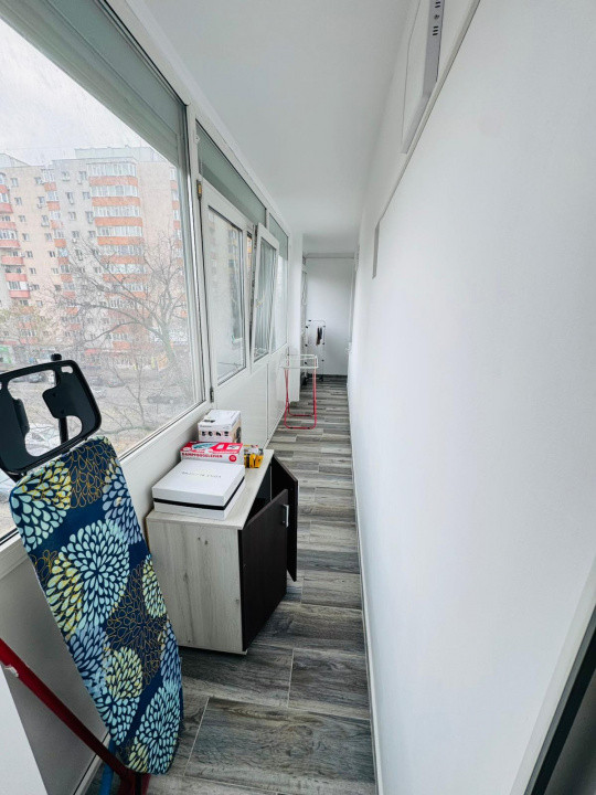 Apartament 3 camere | Stefan cel Mare | 2 balcoane | renovat | boiler