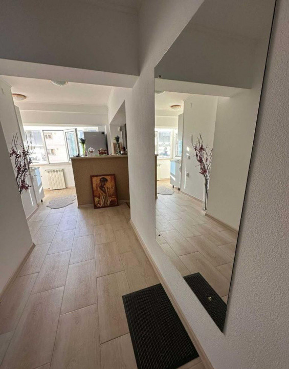 Garsoniera ultracentrala Bd. Unirii 64 |  P-ta Alba Iulia | 48 mp |