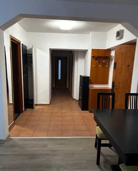 Apartament 3 camere | bd. Unirii | 2 bai | renovat | ultracentral |