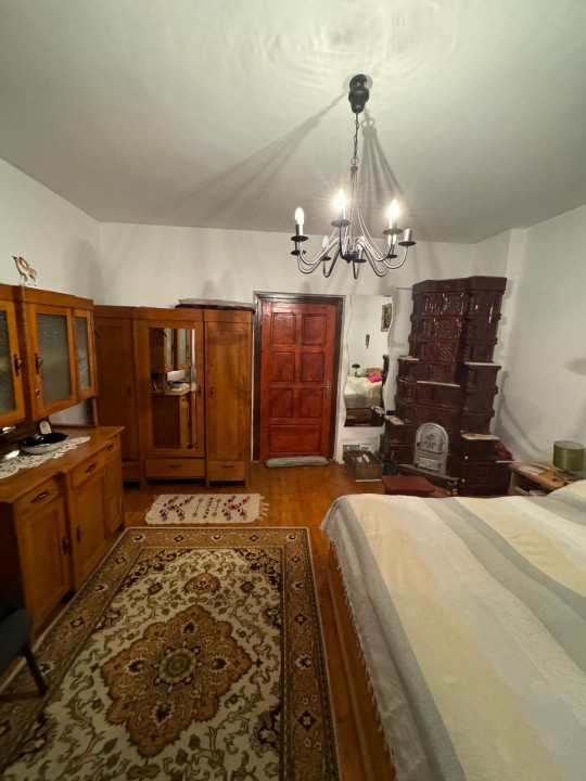 Casa (vila) de vanzare com. Varfuri jud. Dambovita