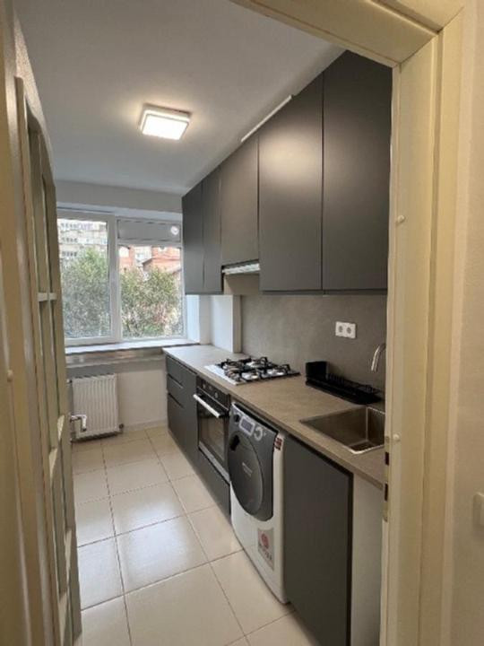 Apartament 2 camere ultracentral | Magheru | Balcescu | centrala bloc