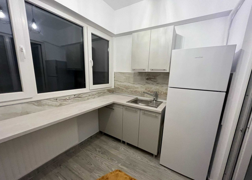 Apartament 2 camere de inchiriat Central Adress Residence cu parcare