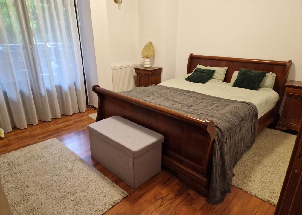 Apartament 3 camere | Central Park | Stefan cel Mare | 2 parcari 