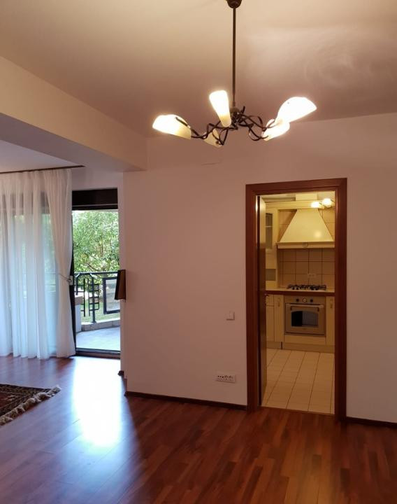 Apartament 3 camere | Central Park | Stefan cel Mare | 2 parcari 