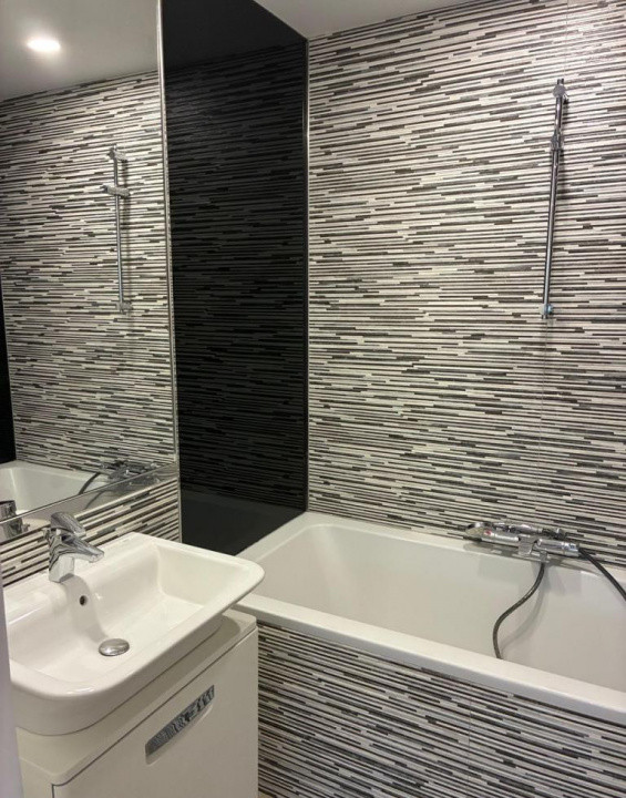 Apartament 2 camere de inchiriat Cortina Residence cu parcare